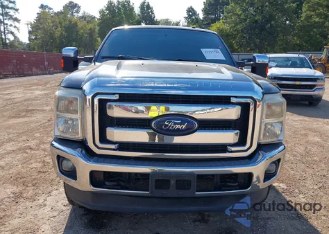 2014 Ford F-250 Lariat z USA, uszkodzony, nr VIN 1FT7W2BT3EEA65628